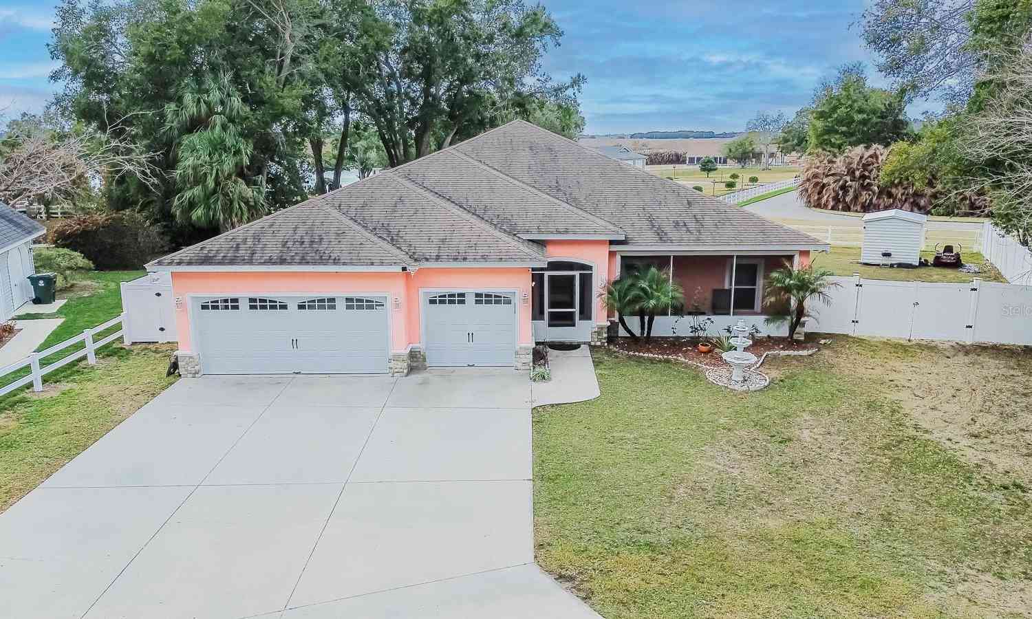 Homes For Sale - 730 Pinner Court<br/> LAKE ALFRED, FL 33850