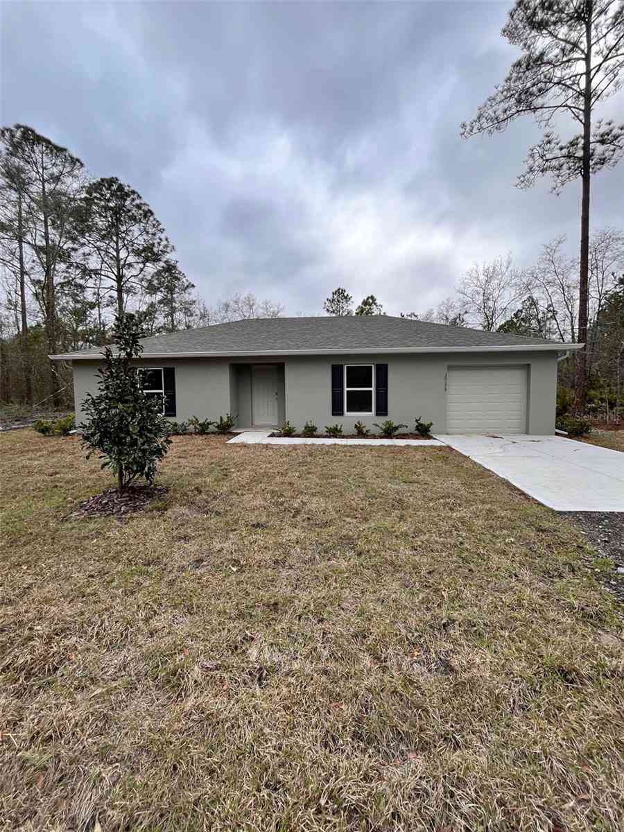 Homes For Sale - 10175 Beckenger Avenue<br/> HASTINGS, FL 32145