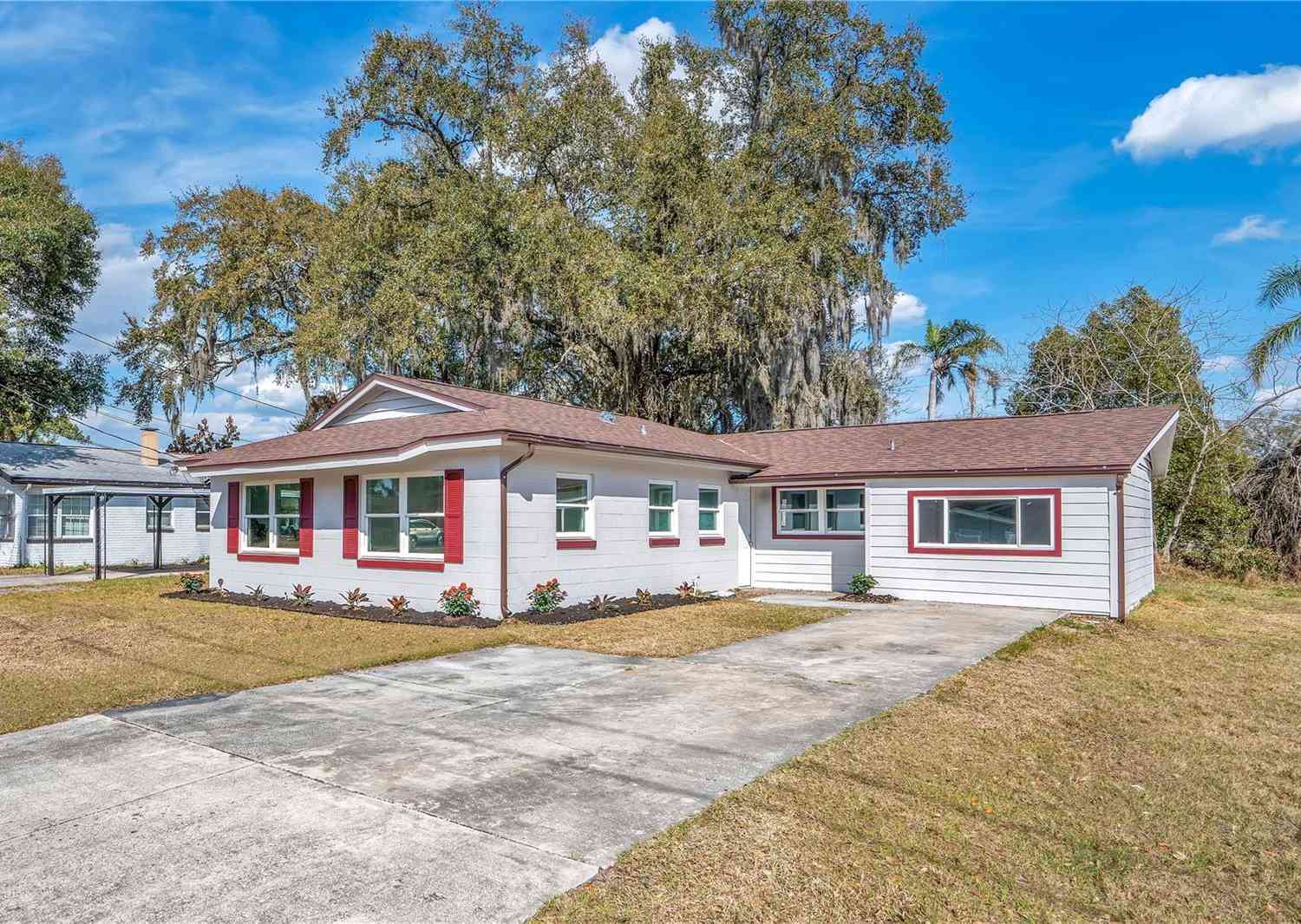 Homes For Sale - 1499 Wilton Avenue<br/> ORLANDO, FL 32805