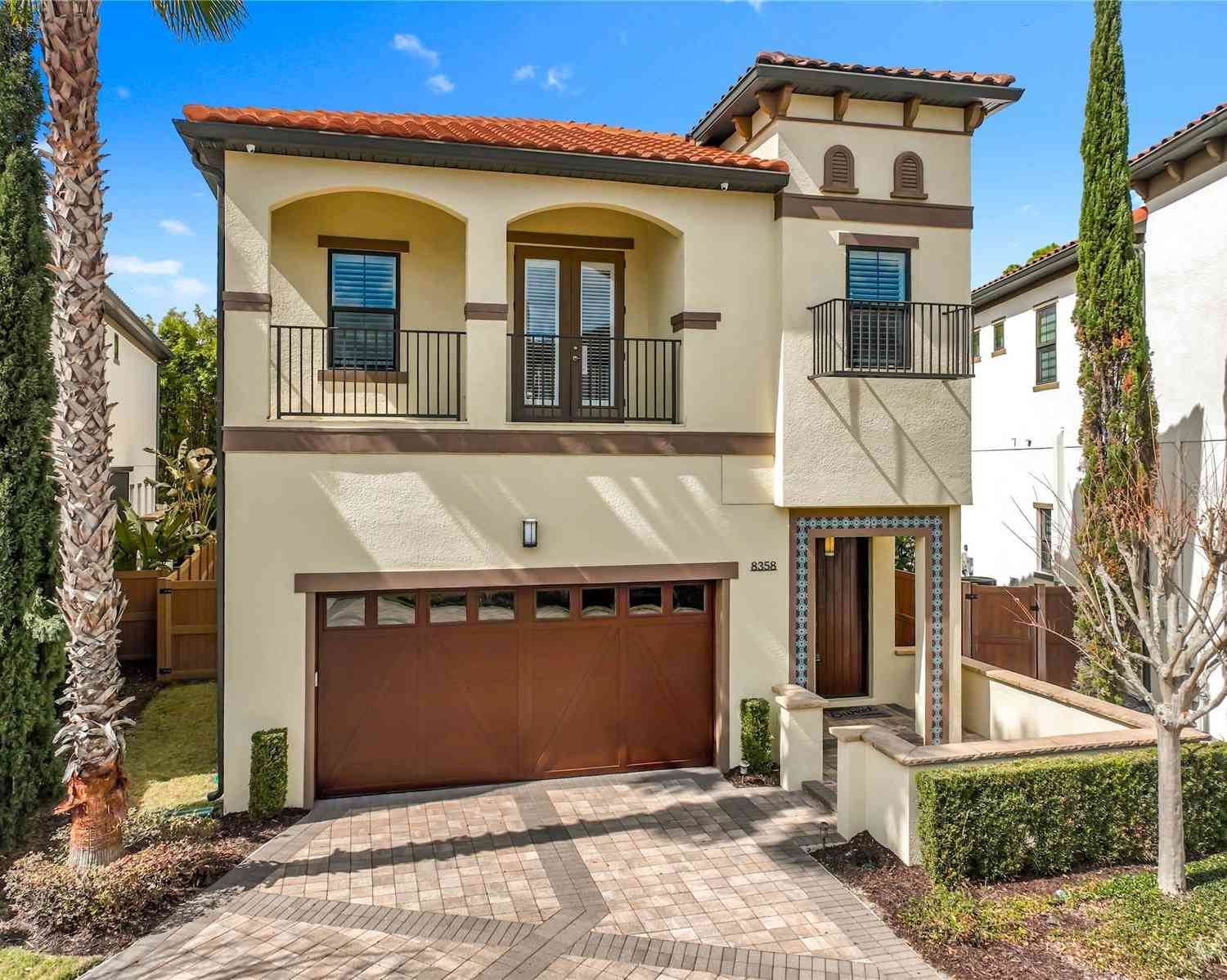 Homes For Sale - 8358 Via Vittoria Way<br/> ORLANDO, FL 32819