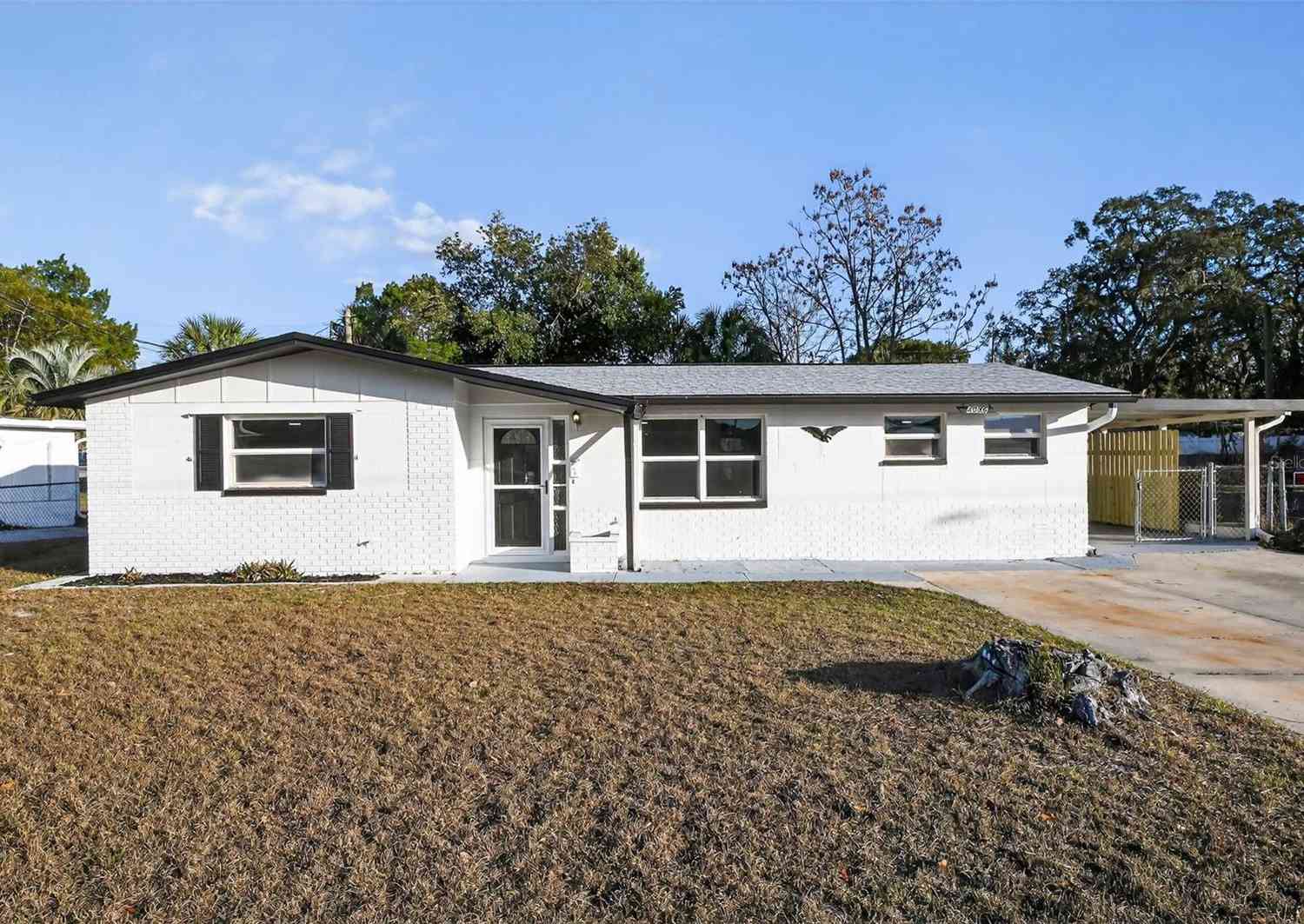 Homes For Sale - 4086 Arrowhead Avenue<br/> SPRING HILL, FL 34606
