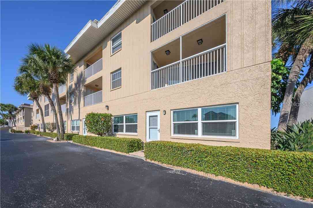 Condo For Rent - 3100 Gulf Boulevard #334<br/> BELLEAIR BEACH, FL 33786