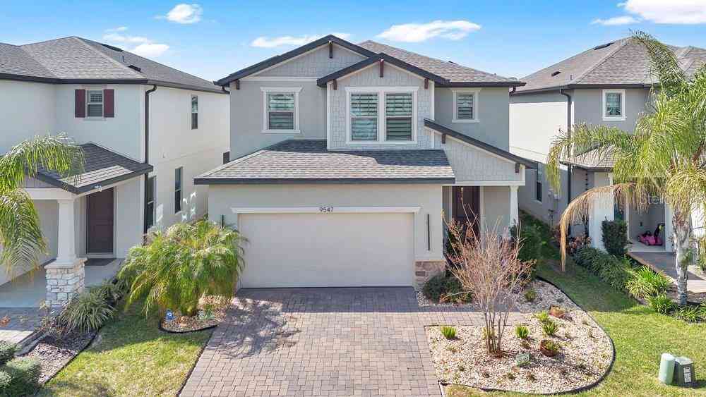 Homes For Sale - 9547 Juniper Moss Circle<br/> ORLANDO, FL 32832