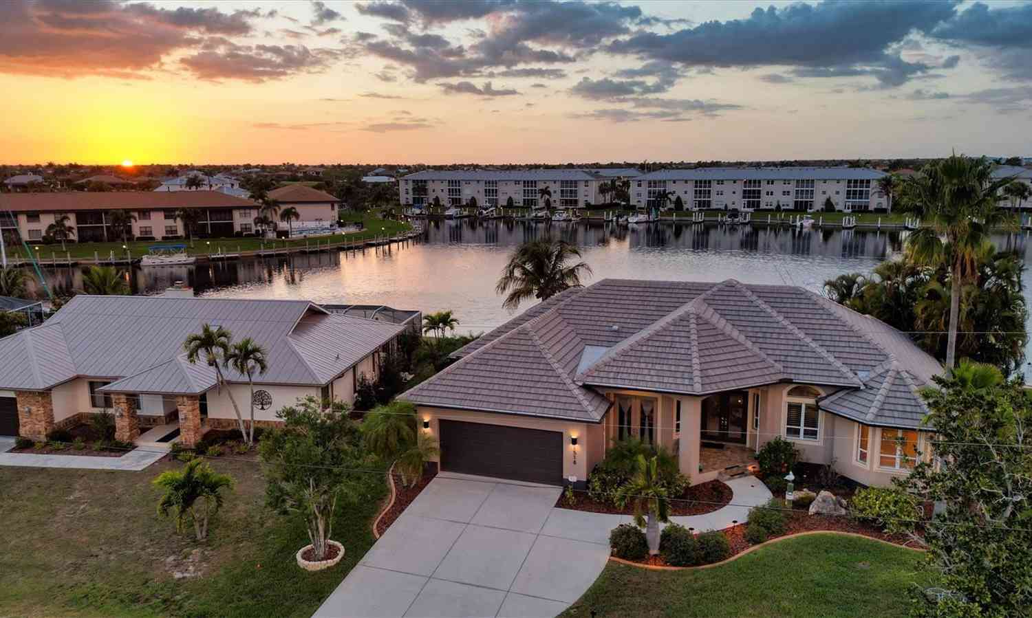 Homes For Sale - 1518 Kinglet Drive<br/> PUNTA GORDA, FL 33950