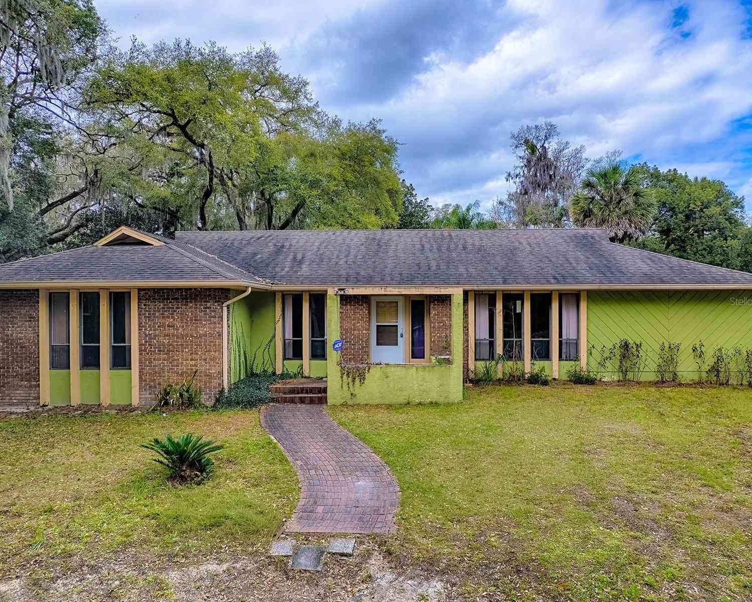 Homes For Sale - 912 Sheila Place<br/> Seminole County, APOPKA, FL 32703
