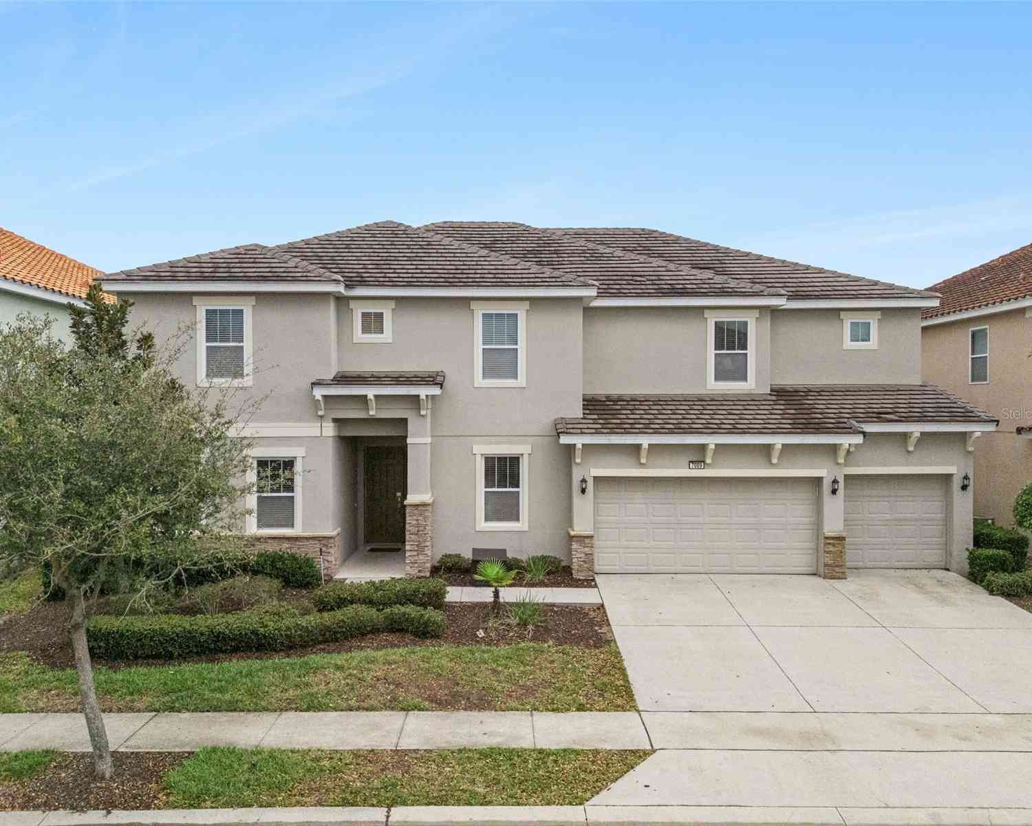 Homes For Sale - 7009 Oakwood Street<br/> DAVENPORT, FL 33837