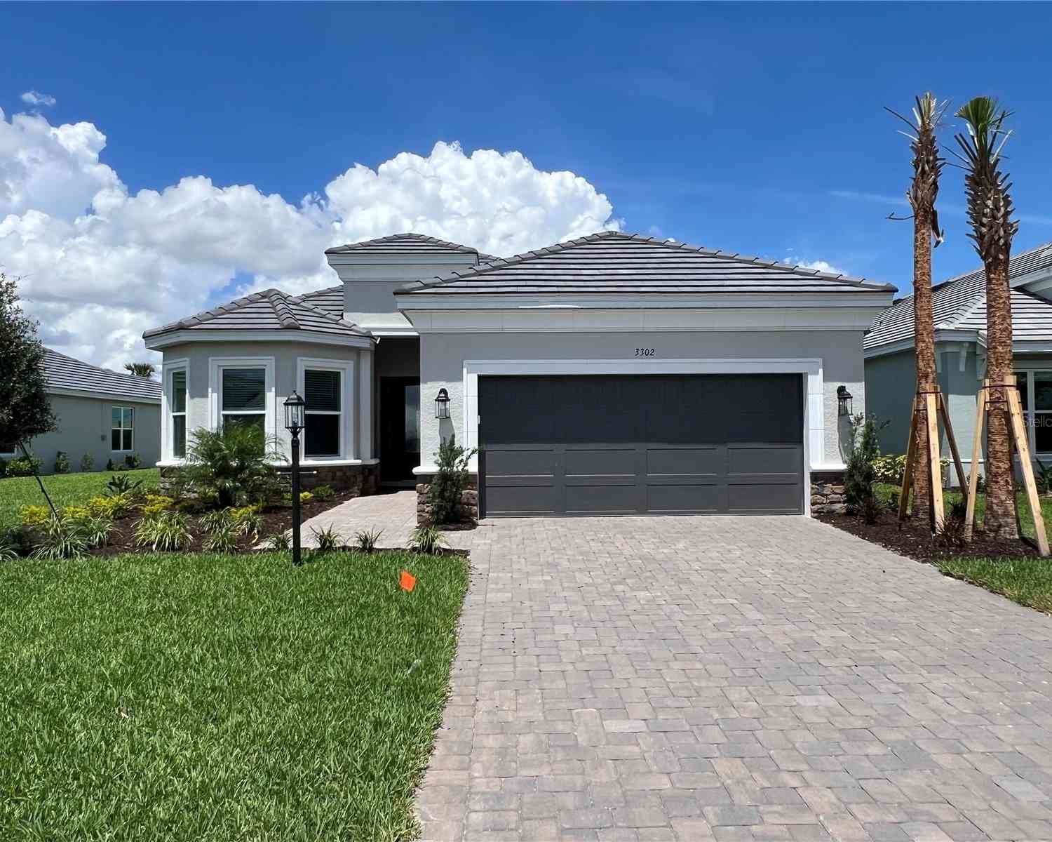 Homes For Sale - 3302 Vicenza Court<br/> BRADENTON, FL 34211