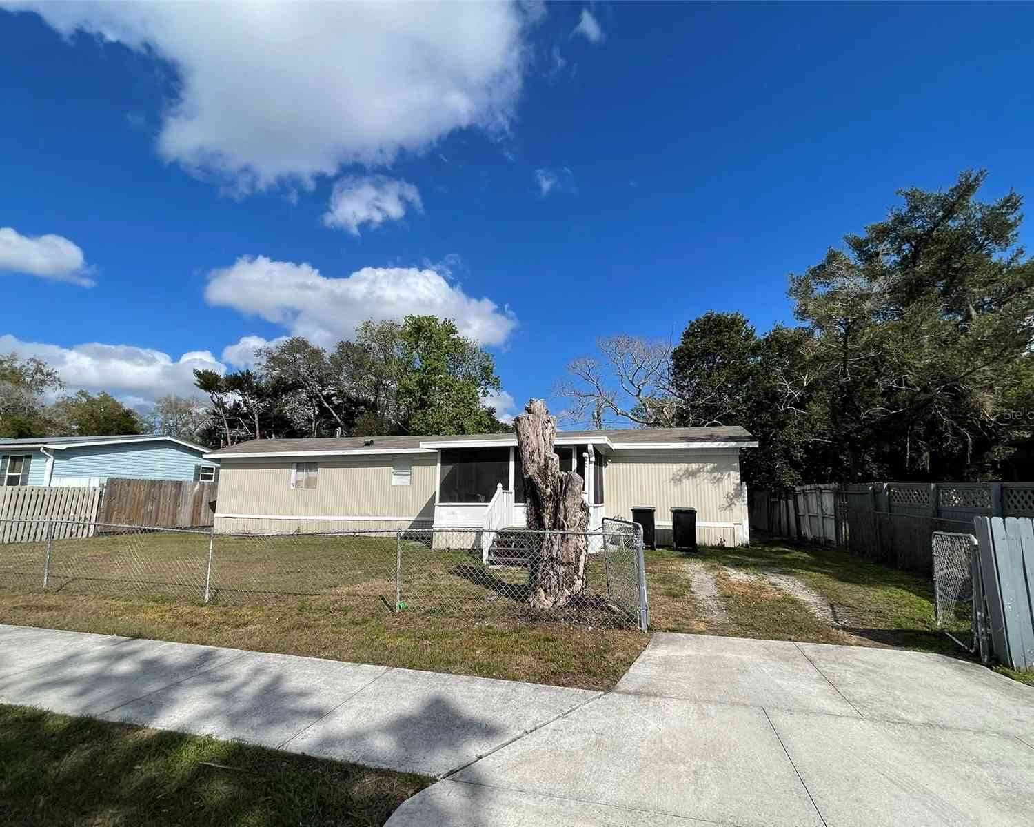 Mobile Home For Sale - 4503 Usher Avenue<br/> Orange County, ORLANDO, FL 32822