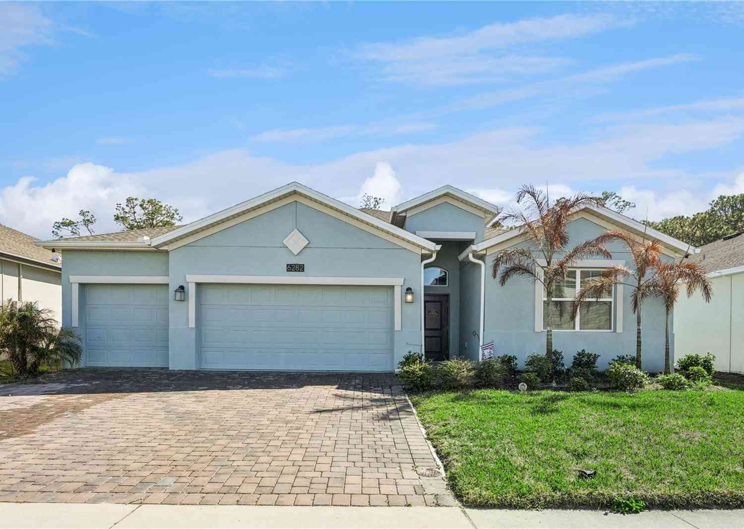 Homes For Sale - 6282 Lakepine Street<br/> Saint Cloud, FL 34771