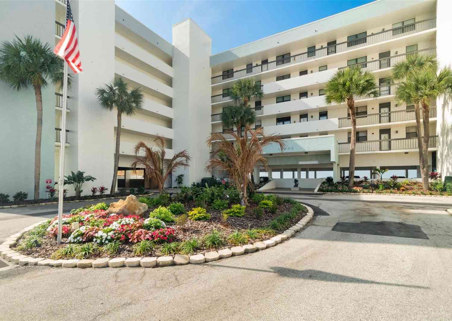 Condo For Sale - 14900 Gulf Boulevard #202<br/> MadeiraBeach, FL 33708