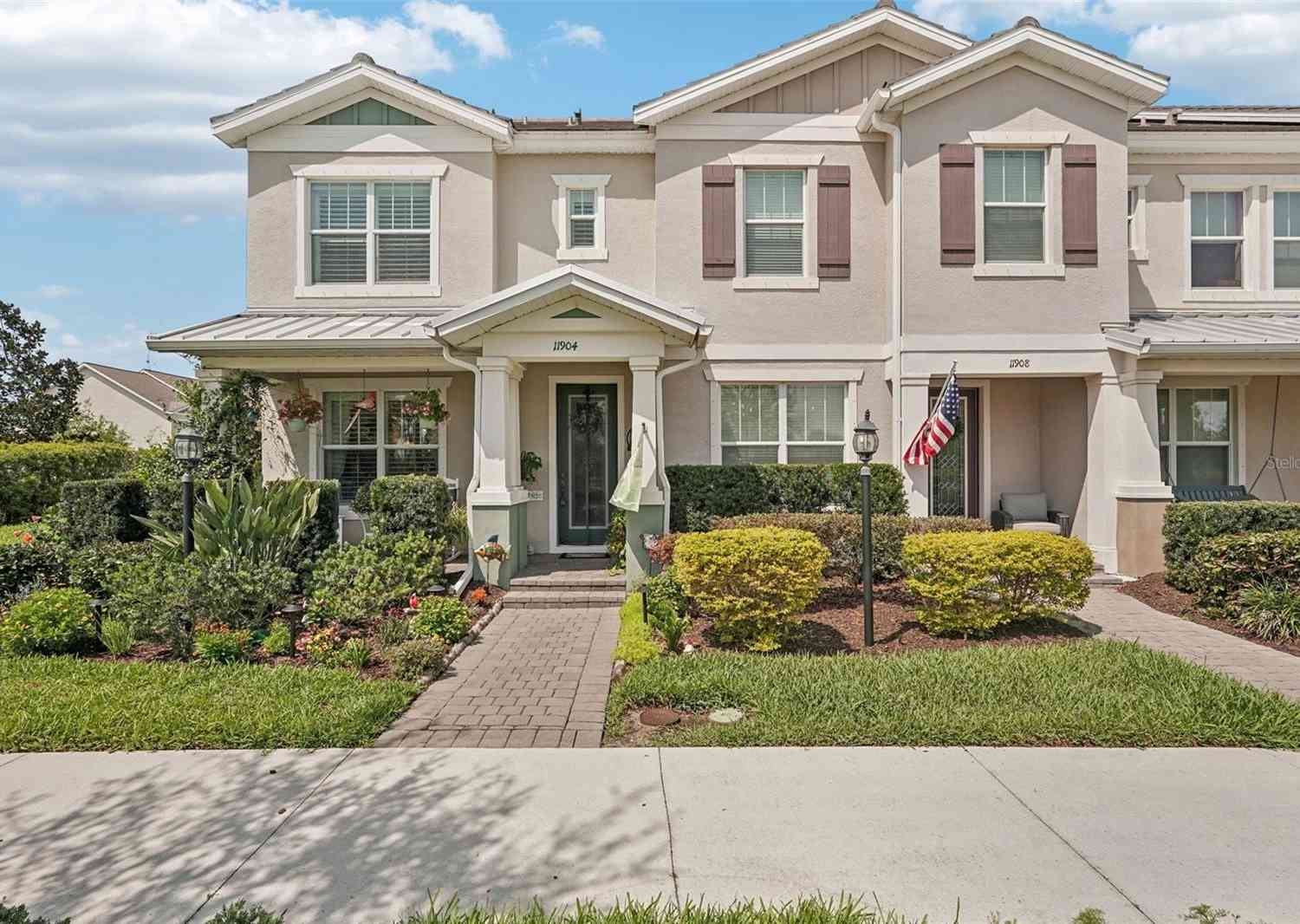 Townhouse For Sale - 11904 Pebble Drive<br/> BRADENTON, FL 34211