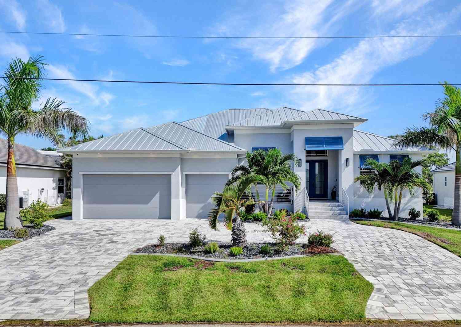 Homes For Sale - 1306 Osprey Drive<br/> PUNTA GORDA, FL 33950