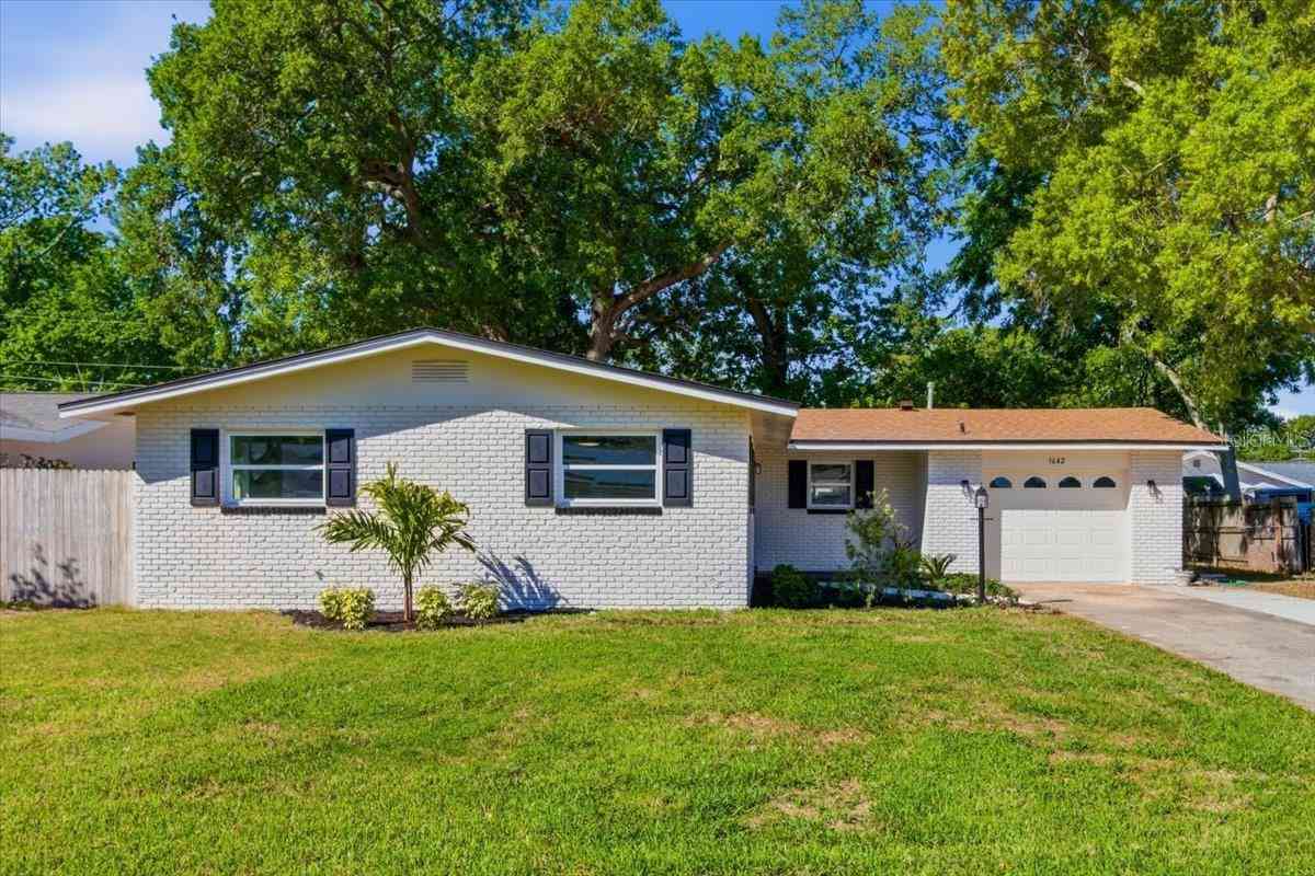 Homes For Sale - 1642 Caldwell Road<br/> SOUTH DAYTONA, FL 32119