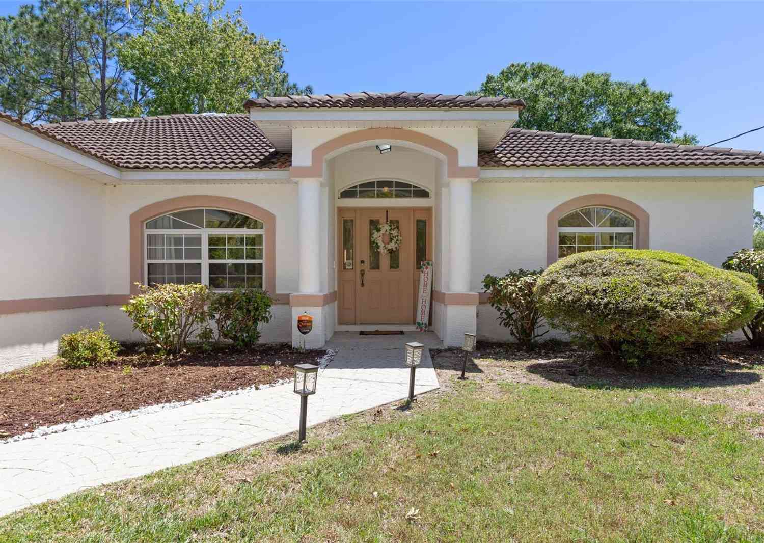 Homes For Sale - 29 Princess Kim Lane<br/> PALM COAST, FL 32164