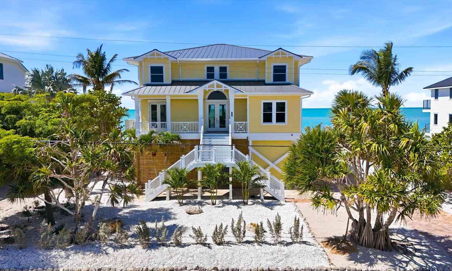 Homes For Sale - 131 S Gulf Boulevard<br/> PLACIDA, FL 33946