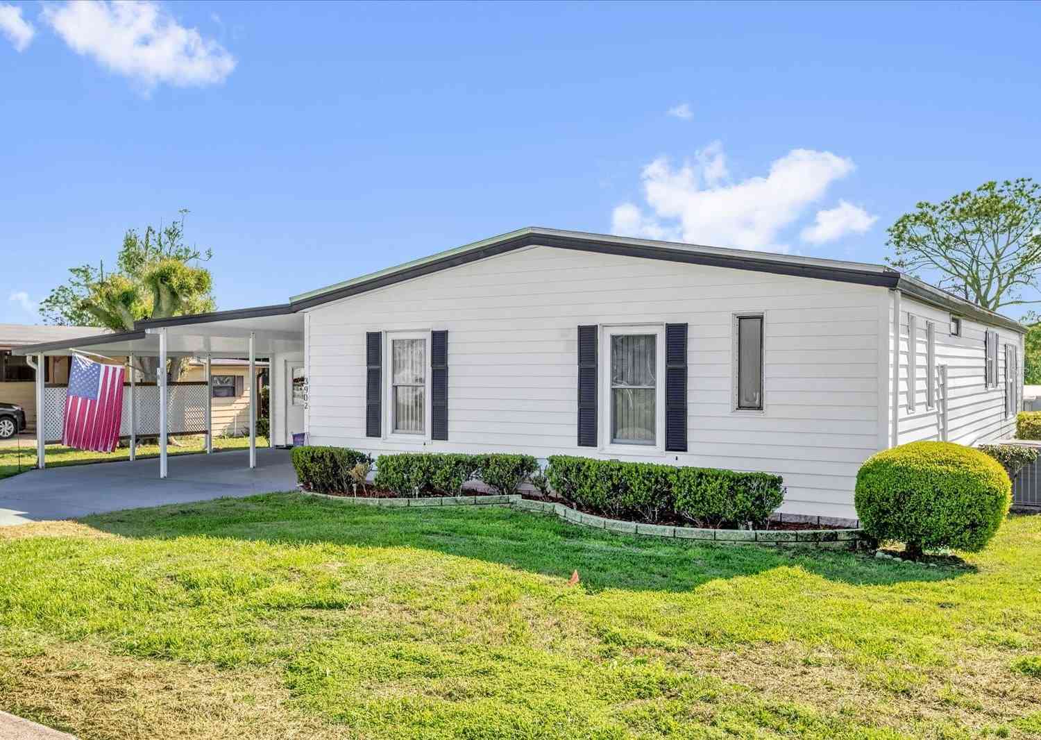 Mobile Home For Sale - 3902 Parway Road #1339<br/> ZELLWOOD, FL 32798