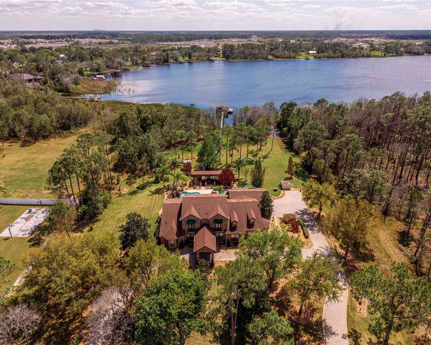 Homes For Sale - 6900 Ranchero Court<br/> Saint Cloud, FL 34771