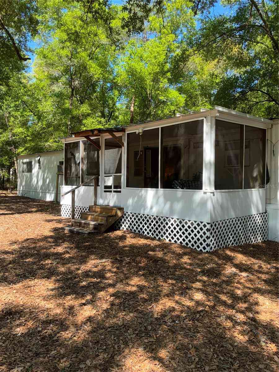 Mobile Home For Sale - 24533 Pink Panther Road<br/> PAISLEY, FL 32767