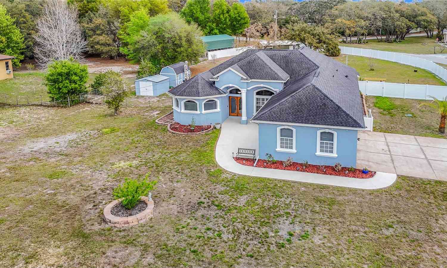 Homes For Sale - 18520 Oak Way Drive<br/> HUDSON, FL 34667
