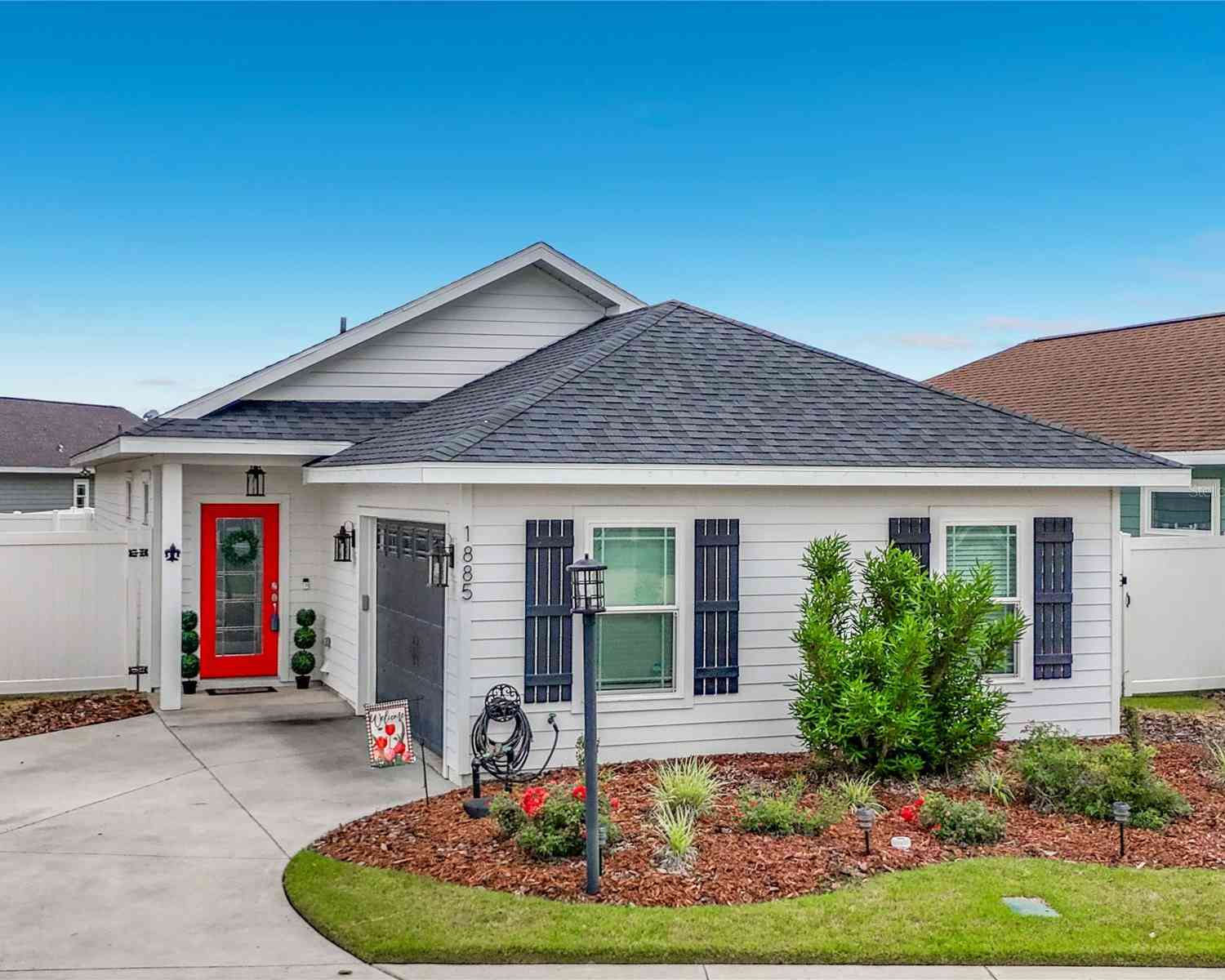 Homes For Sale - 1885 SW 245th Terrace<br/> NEWBERRY, FL 32669