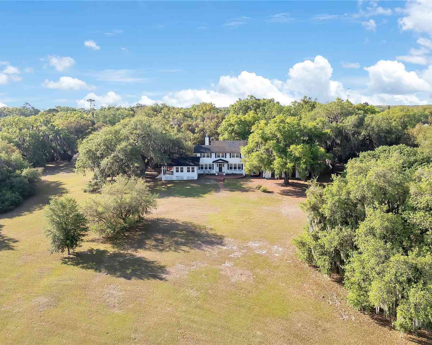 Homes For Sale - 4610 Oak Cove Lane<br/> Orange County, ORLANDO, FL 32806