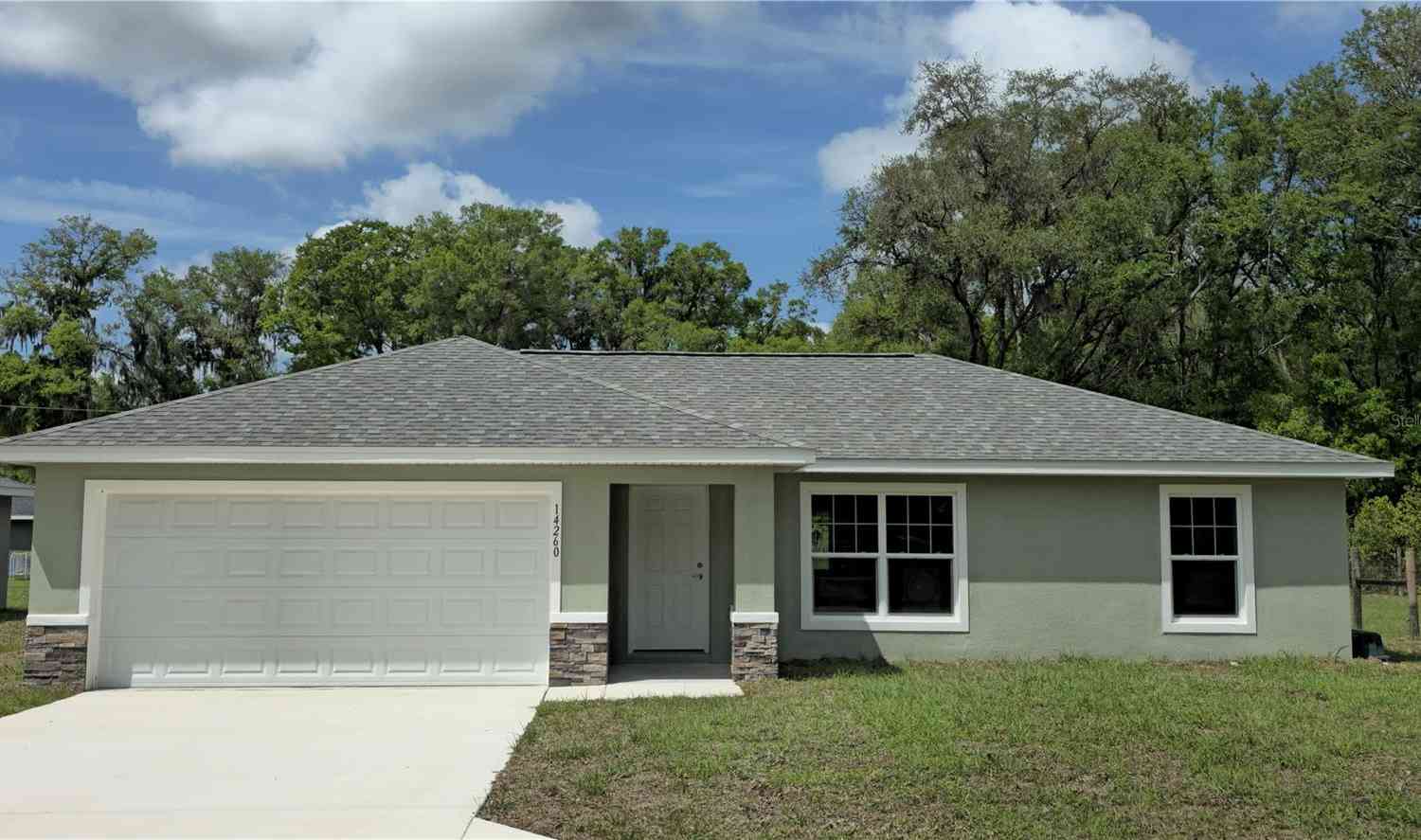 Homes For Sale - 14073 SE 33rd Terrace<br/> SUMMERFIELD, FL 34491