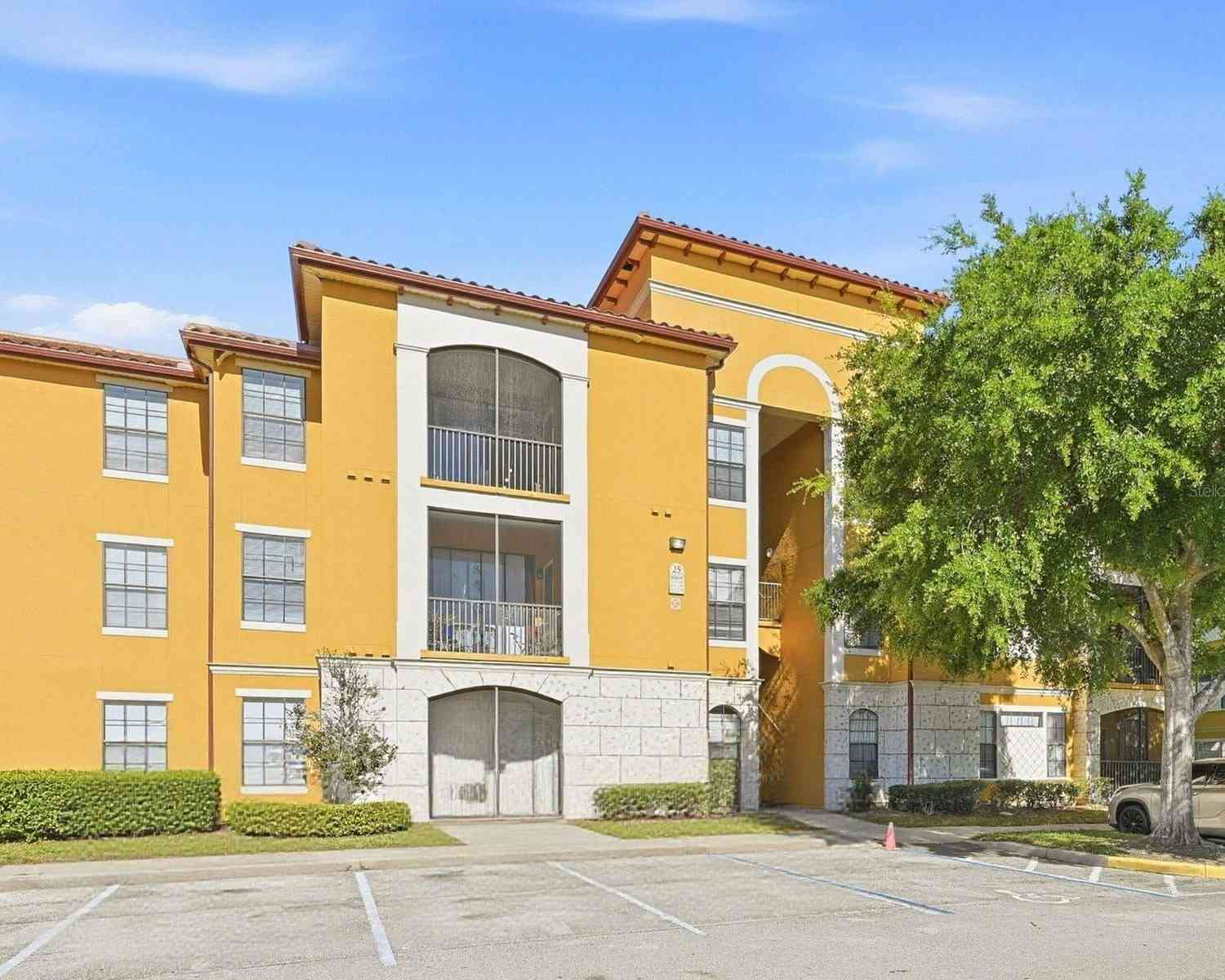 Condo For Sale - 6169 Metrowest Boulevard #305<br/> ORLANDO, FL 32835