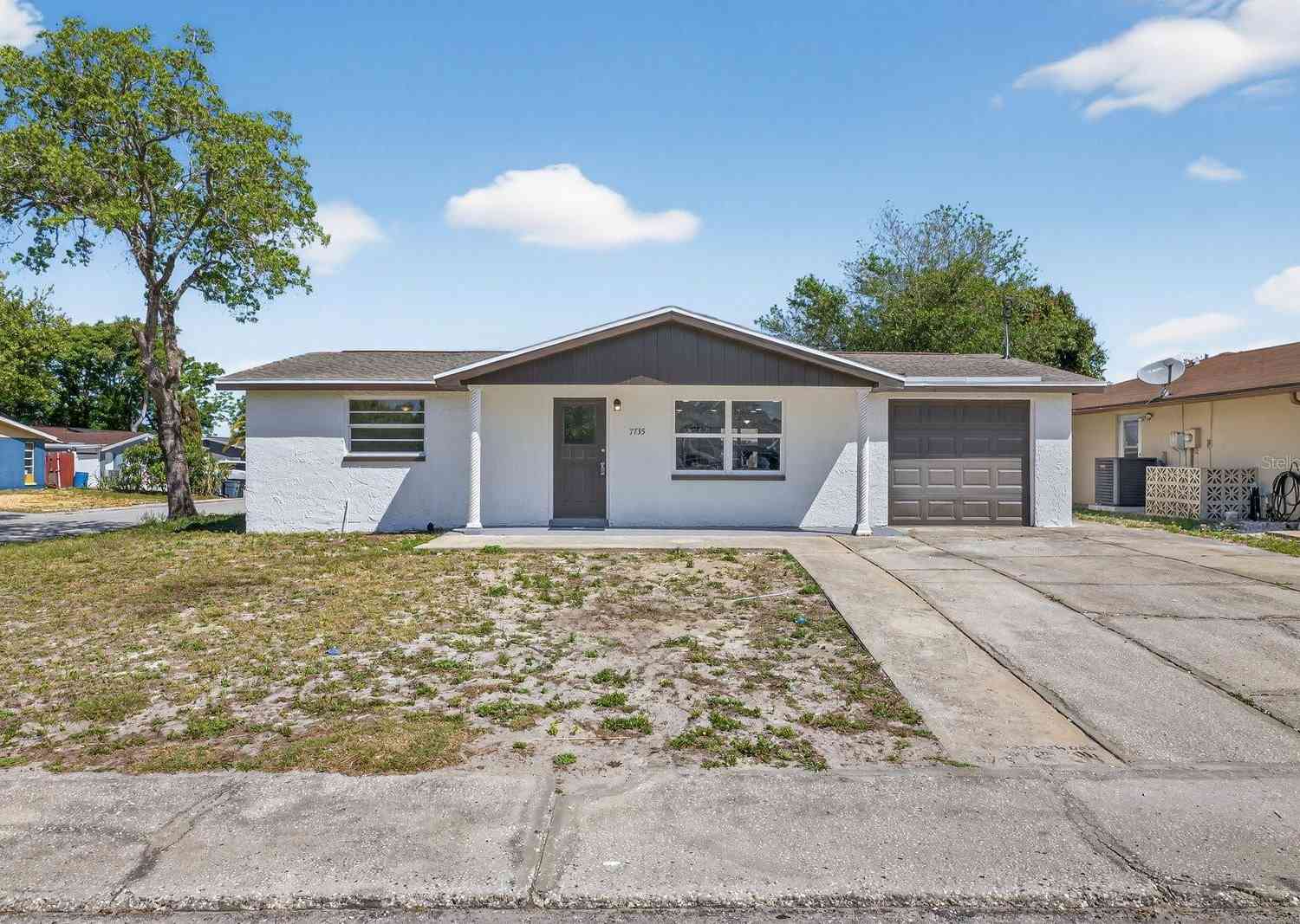 Homes For Sale - 7735 Brookridge Drive<br/> PORT RICHEY, FL 34668