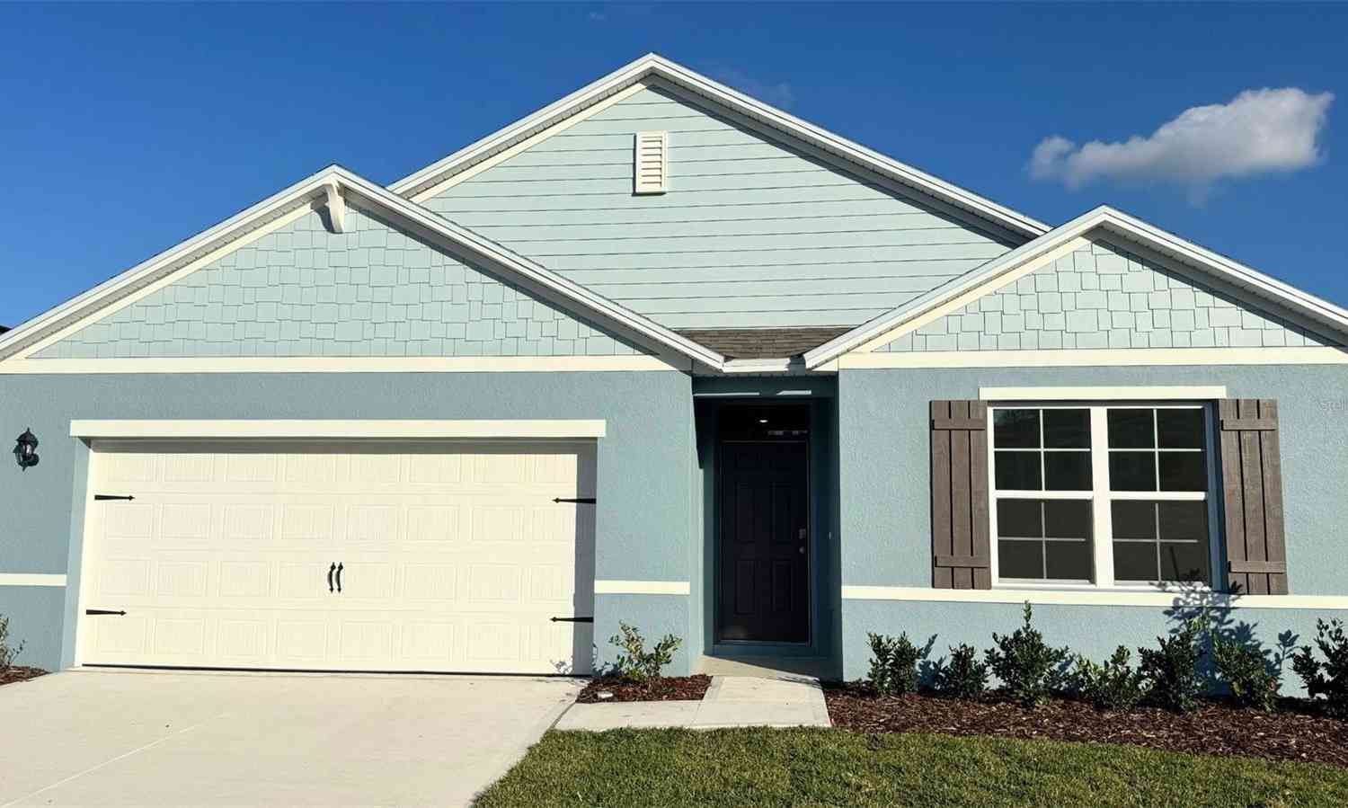 Homes For Sale - 2958 Elio Hammock Drive<br/> Saint Cloud, FL 34773
