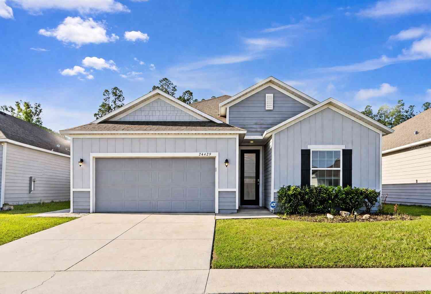 Homes For Sale - 24429 NW 7th Lane<br/> NEWBERRY, FL 32669