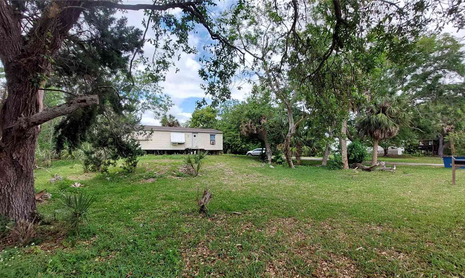 Mobile Home For Sale - 7515 Maryland Avenue<br/> HUDSON, FL 34667