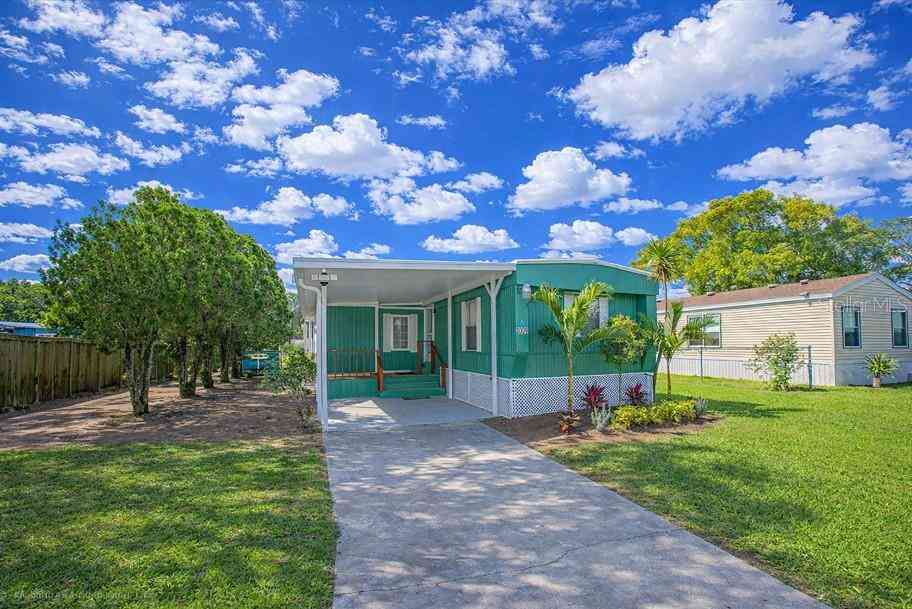Mobile Home For Sale - 2009 Pine Street<br/> Osceola County, Saint Cloud, FL 34769