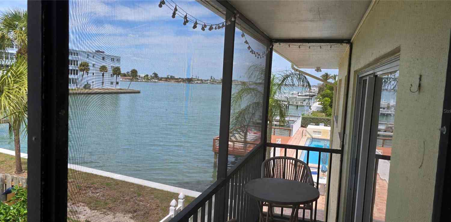 Condo For Sale - 175 55th Avenue #204<br/> Saint Petersburg Beach, FL 33706