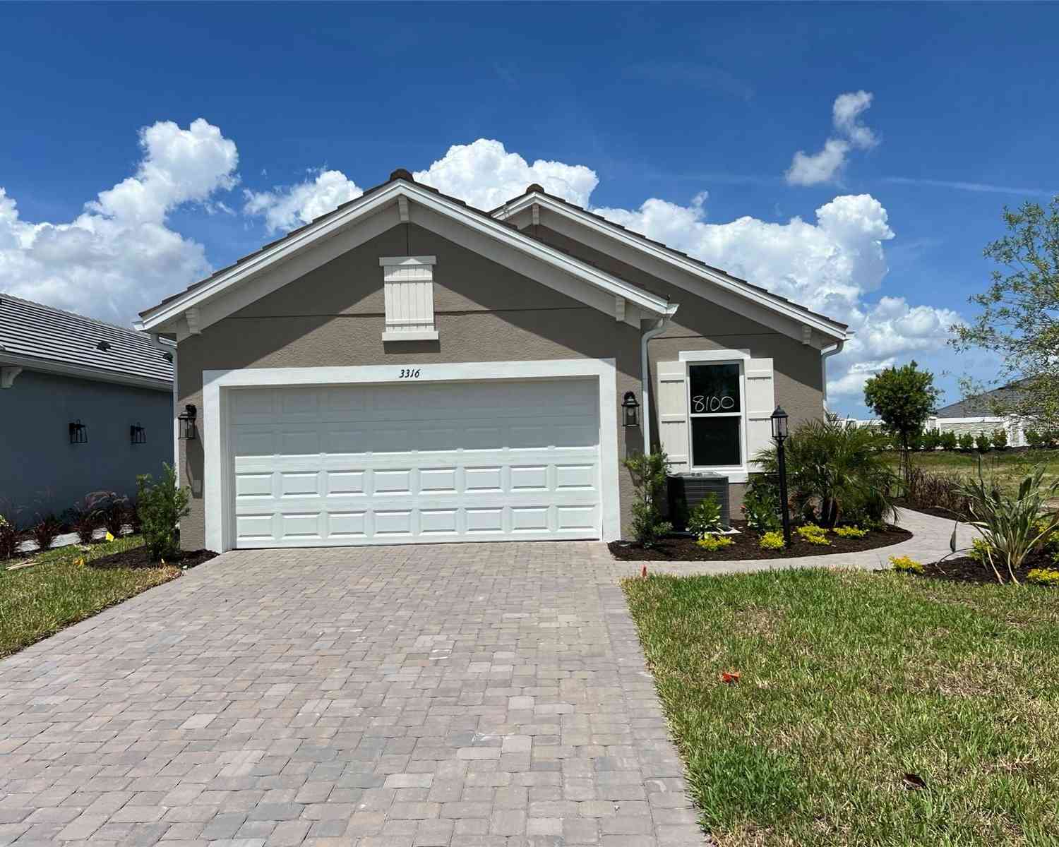 Villa For Sale - 3316 Porto Lane<br/> BRADENTON, FL 34211