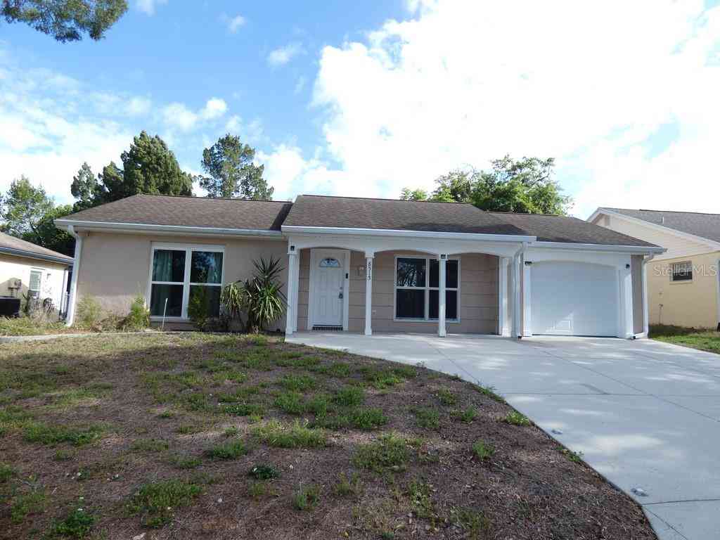 Homes For Sale - 8515 Windy Hill Lane<br/> HUDSON, FL 34667