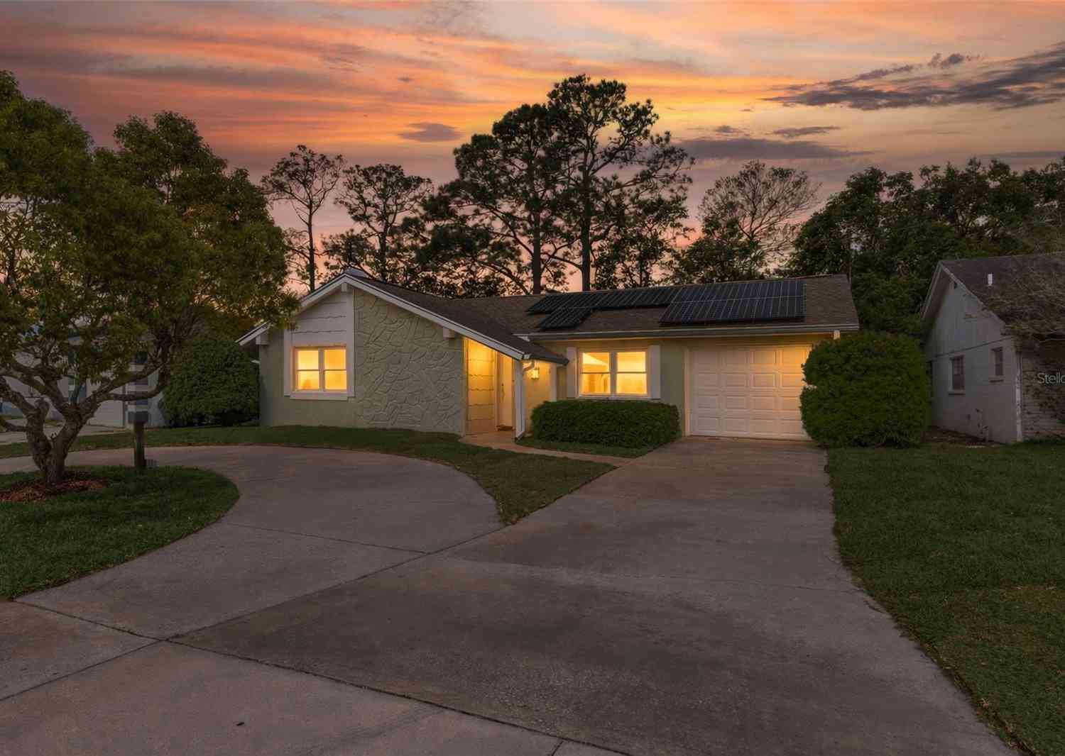 Homes For Sale - 8501 Mill Creek Lane<br/> HUDSON, FL 34667