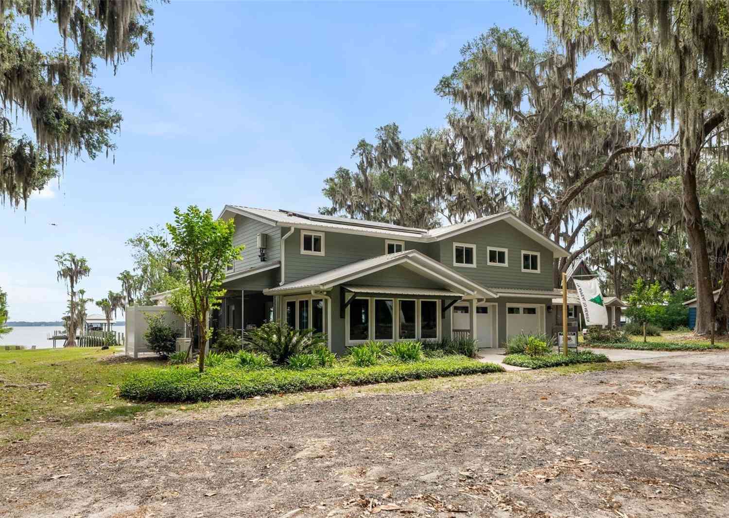 Homes For Sale - 8026 NE 221st Street<br/> MELROSE, FL 32666