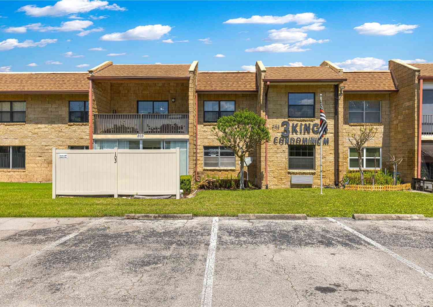 Condo For Sale - 2837 NE 3rd Street #203<br/> Marion County, OCALA, FL 34470