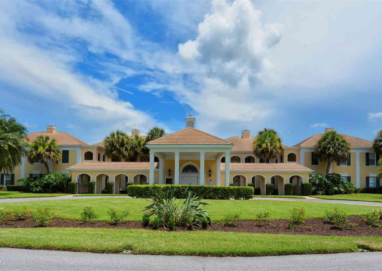 Condo For Sale - 51 Macewen Drive #5<br/> OSPREY, FL 34229