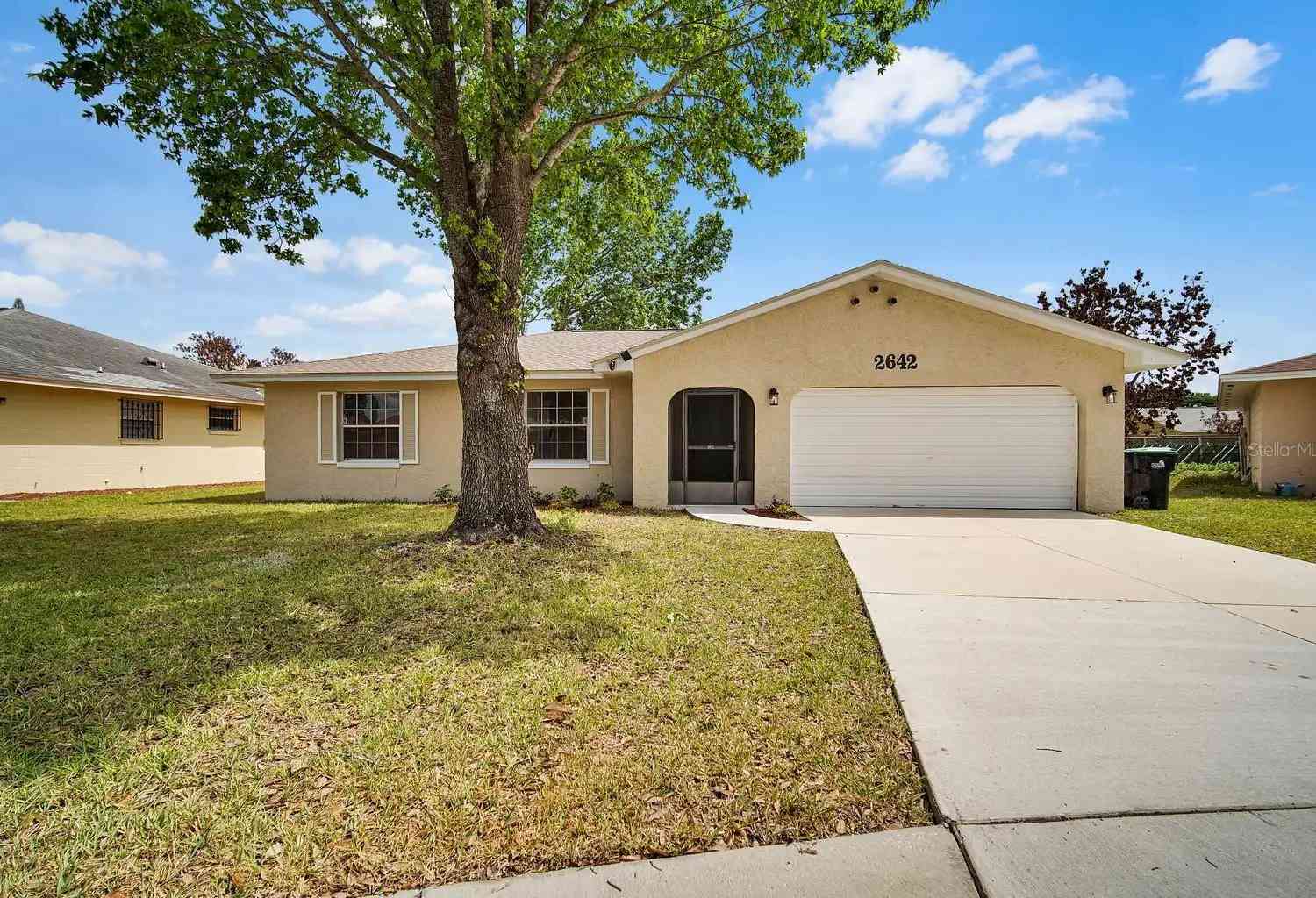Homes For Sale - 2642 Arpana Court<br/> ORLANDO, FL 32839