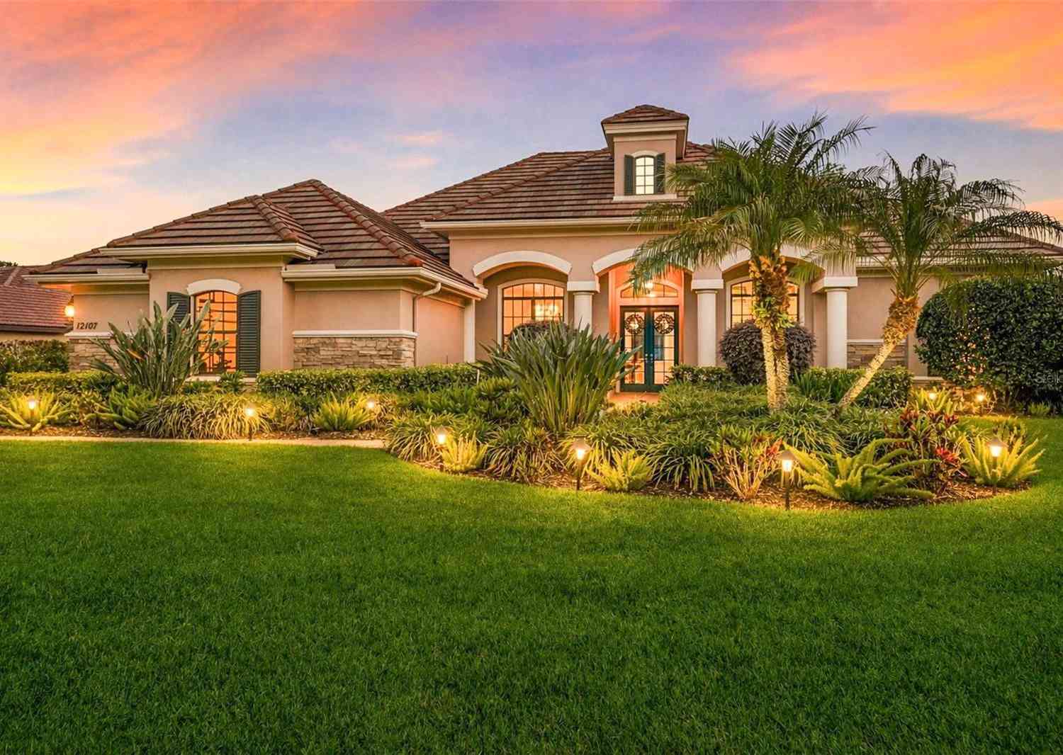 Homes For Sale - 12107 Creole Court<br/> PARRISH, FL 34219