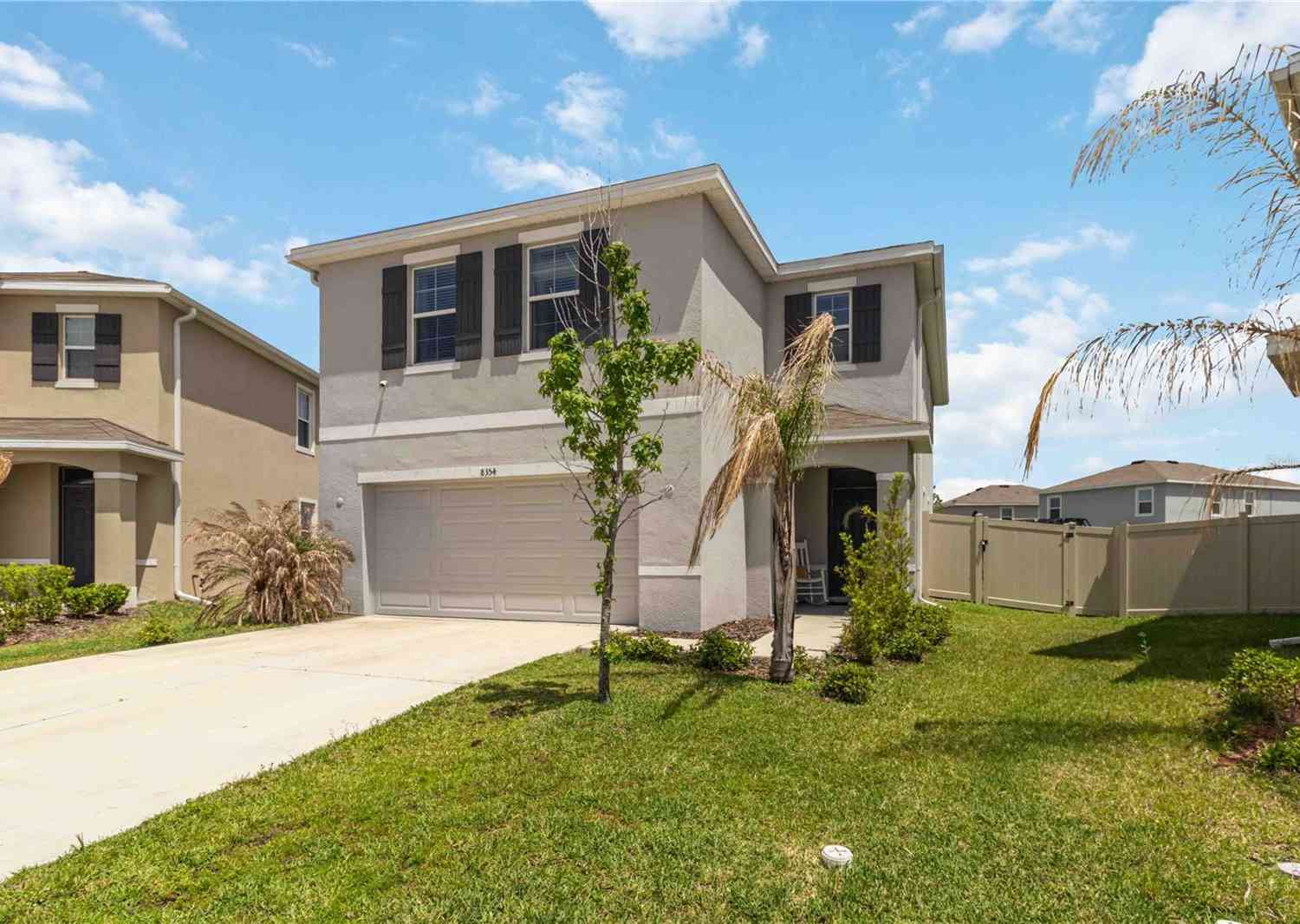 Homes For Sale - 8354 Hardy Bay Loop<br/> Wesley Chapel, FL 33545