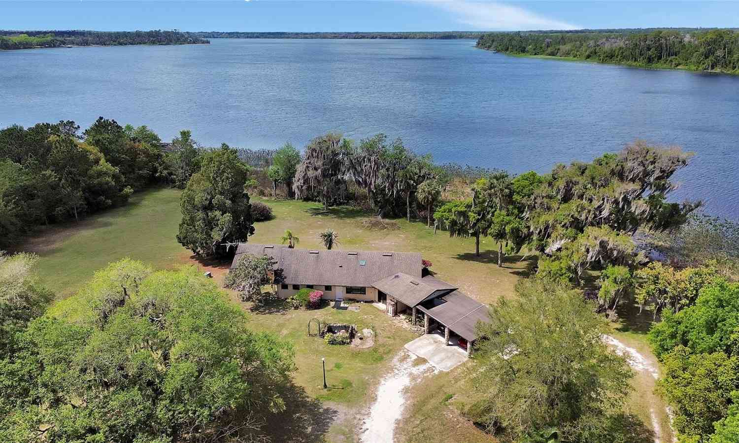 Homes For Sale - 5268 State Road 11<br/> DE LEON SPRINGS, FL 32130