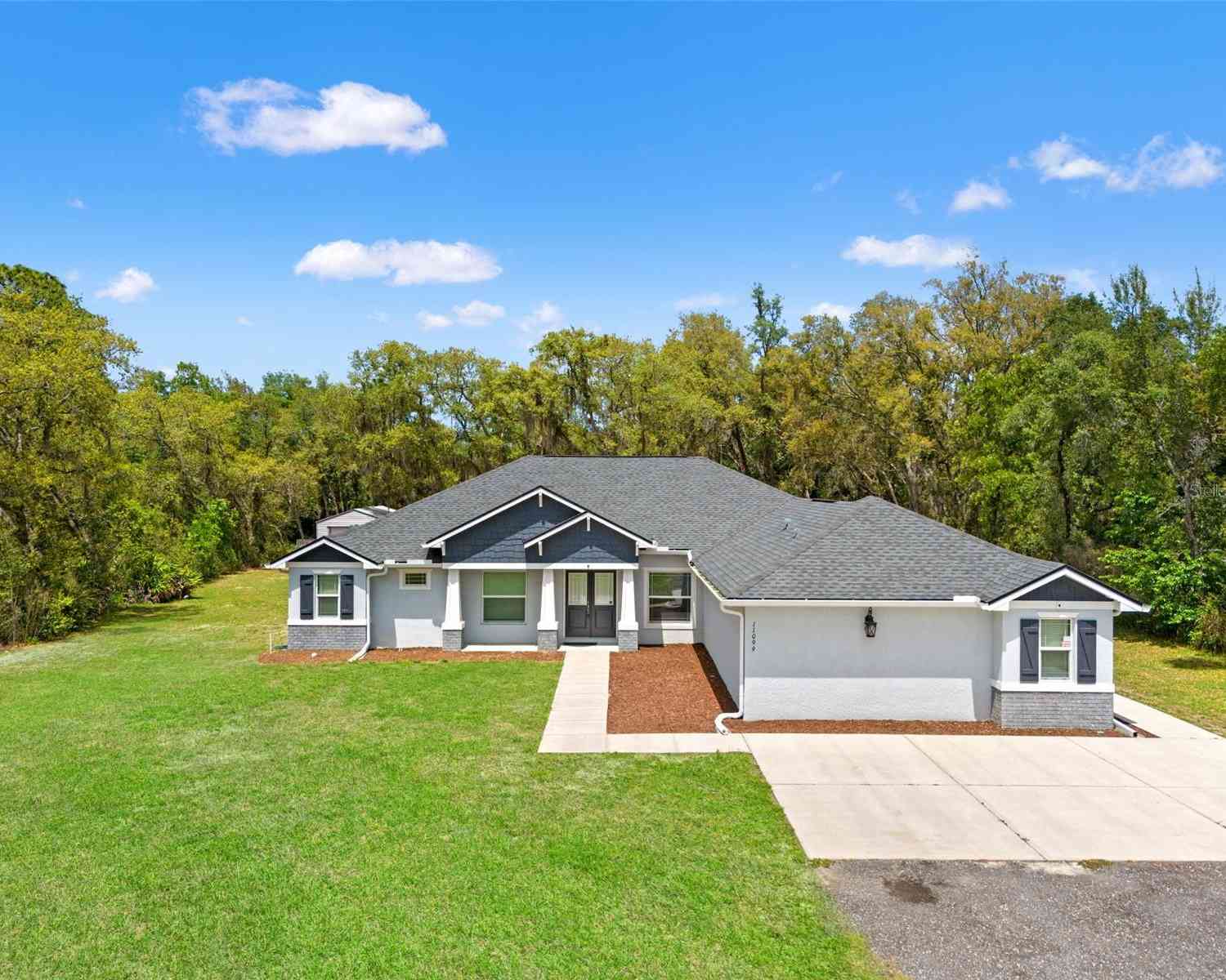 Homes For Sale - 11099 Yellow Hammer Road<br/> WEEKI WACHEE, FL 34614