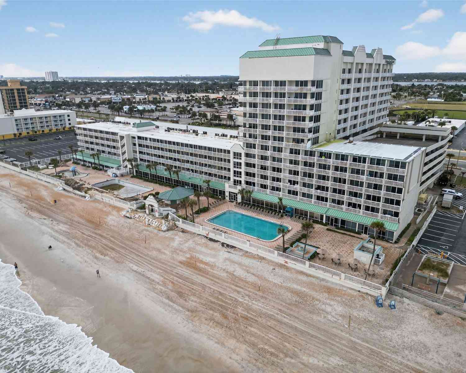 Homes For Sale - 2700 N Atlantic Avenue #403<br/> DAYTONA BEACH, FL 32118