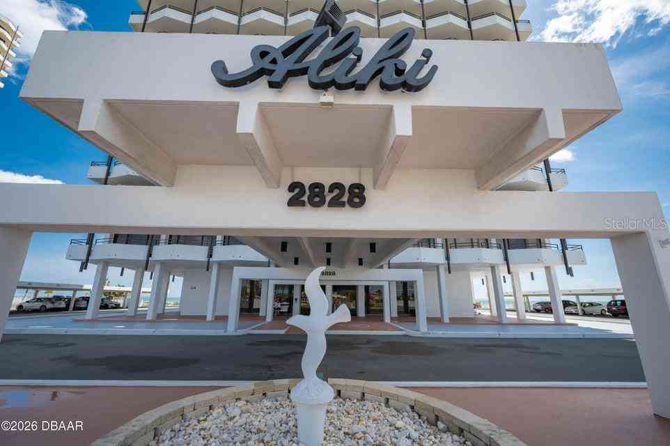 Condo For Sale - 2828 N Atlantic Avenue #701<br/> DAYTONA BEACH, FL 32118