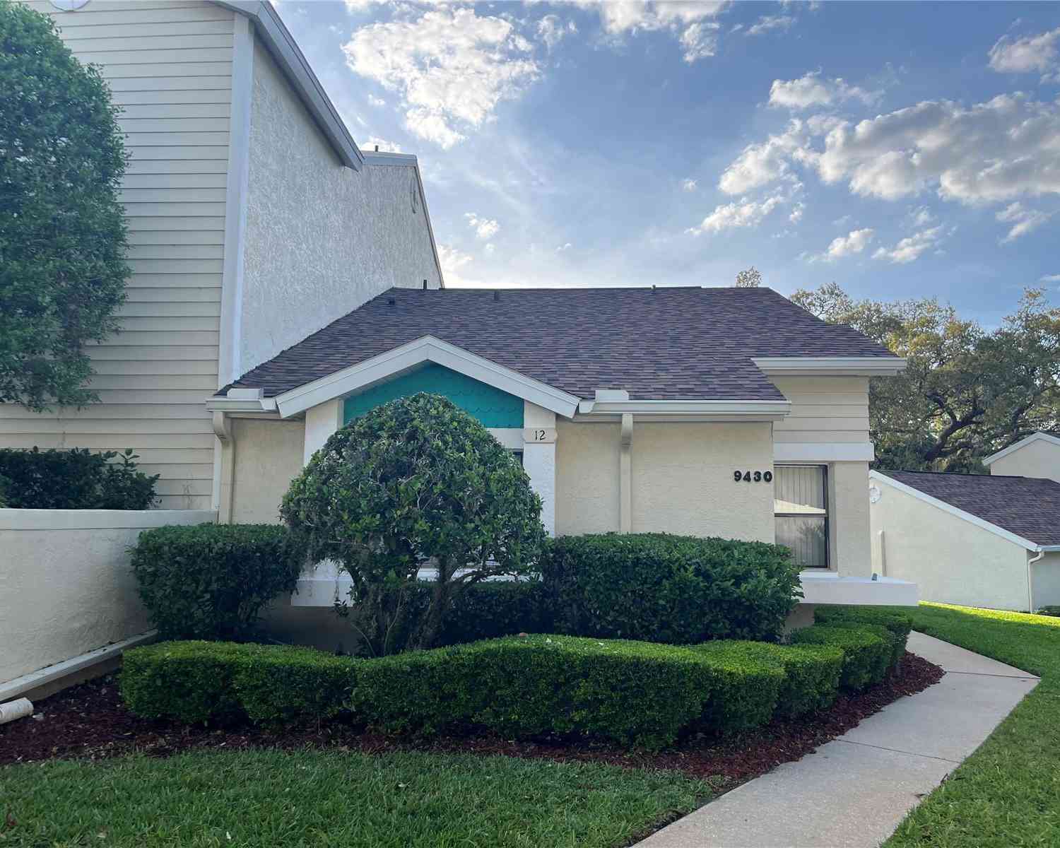 Condo For Sale - 9430 Nakoma Way #12<br/> WEEKI WACHEE, FL 34613