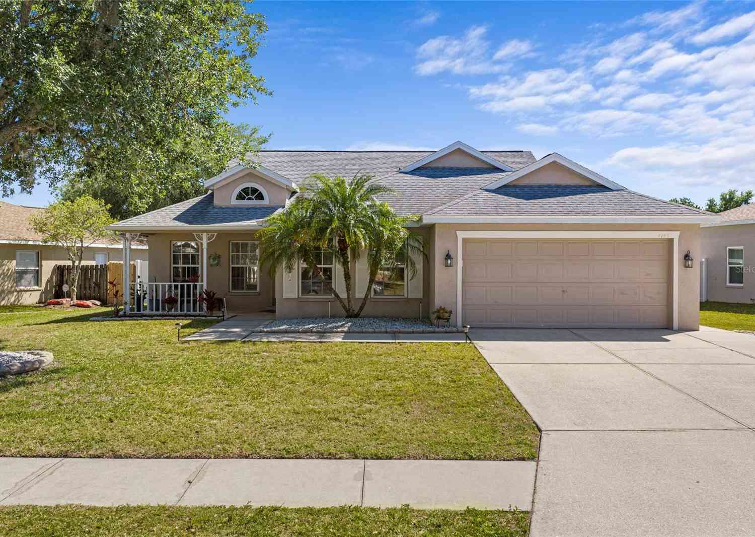 Homes For Sale - 4143 Banbury Circle<br/> PARRISH, FL 34219