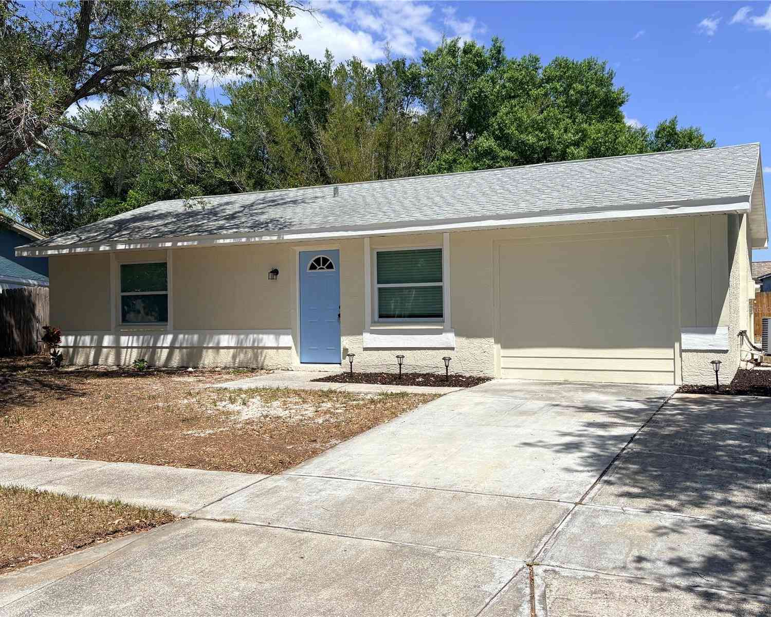 Homes For Sale - 10320 County Lake Drive<br/> PORT RICHEY, FL 34668