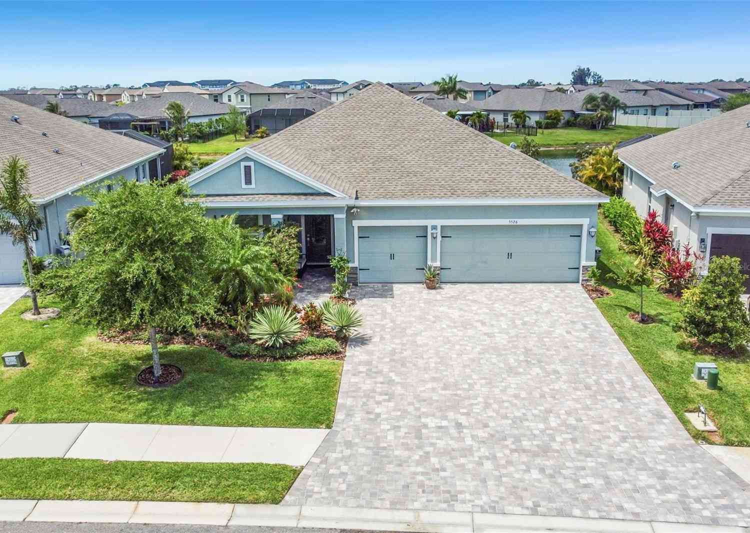 Homes For Sale - 5526 Gavella Cove<br/> PALMETTO, FL 34221